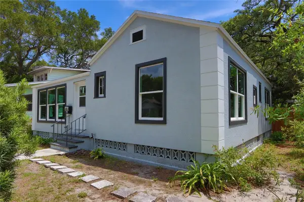 1532 13th Street S, ST PETERSBURG, FL 33705