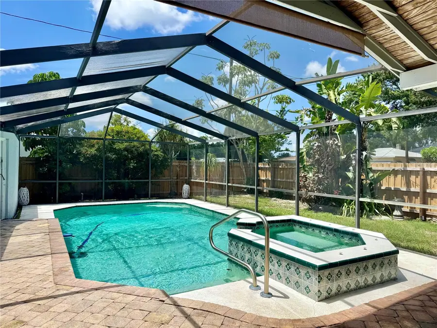 3646 28th Street N, Saint Petersburg, FL 33713 - #2