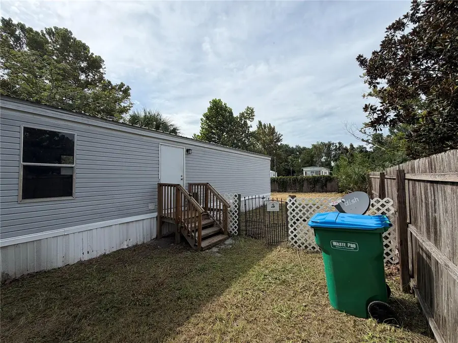 120 NE 12 Ave, Chiefland, FL 32626 - #2