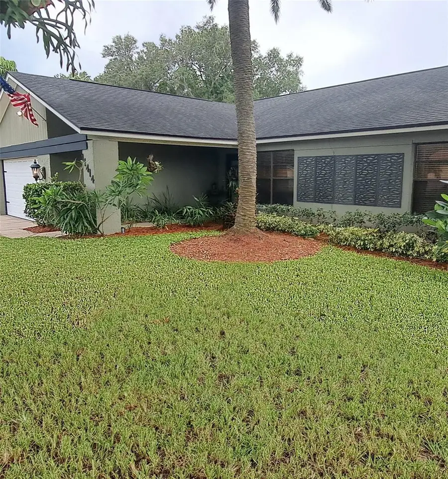 11414 Country Oaks Drive, Tampa, FL 33618 - #3