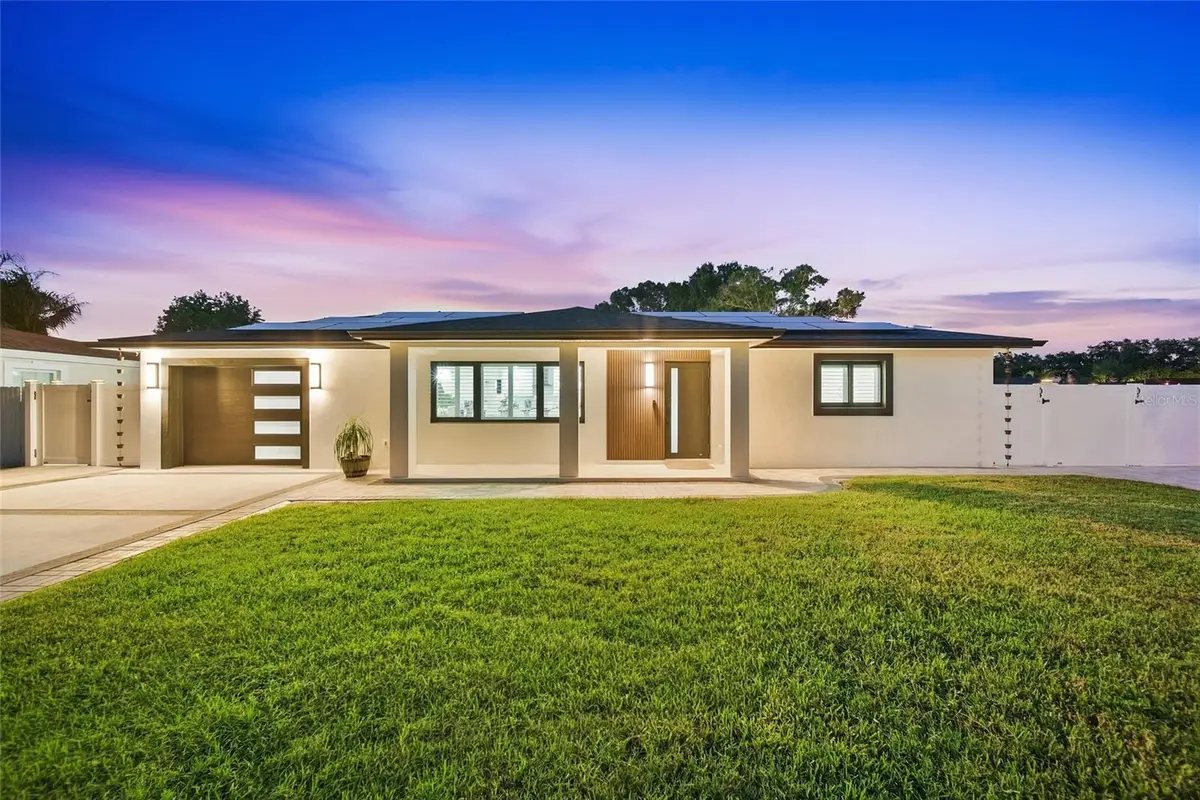 6013 45th Avenue N, Kenneth City, FL 33709 - #1