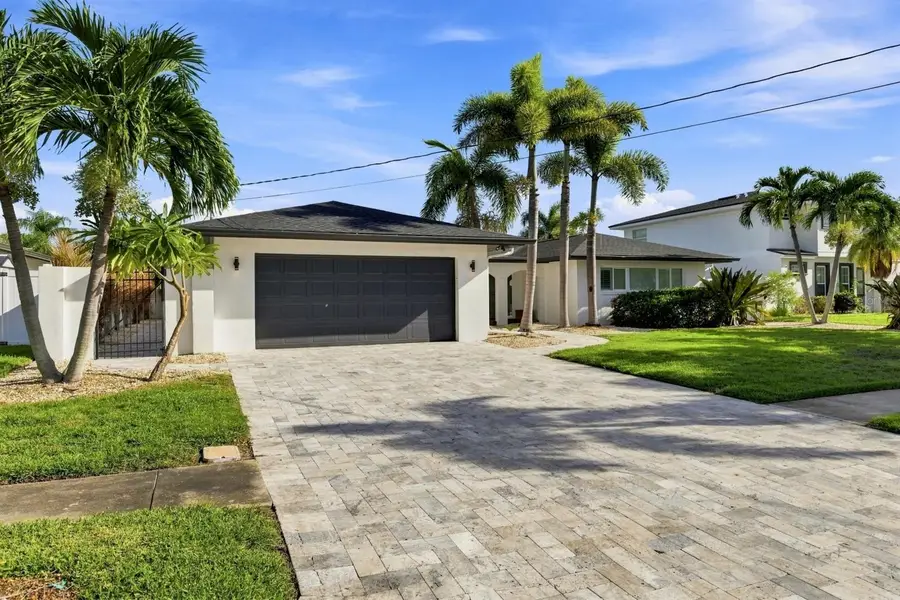 320 Palm Island Ne, Clearwater Beach, FL 33767 - #2
