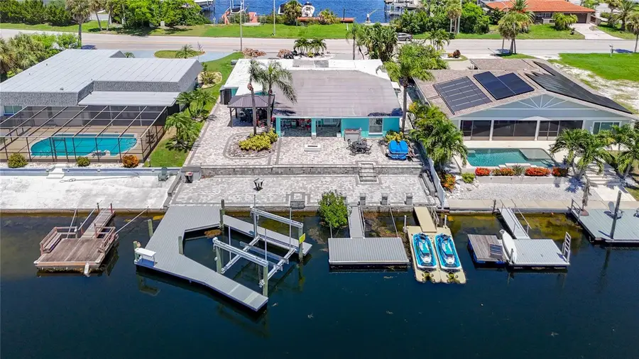 3516 Floramar Terrace, New Port Richey, FL 34652 - #2