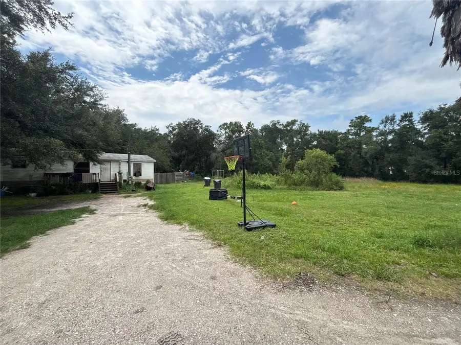 7206 Whalens Hideaway Street, Plant City, FL 33565 - #3