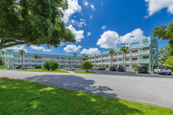 2455 Finlandia Lane #63, CLEARWATER, FL 33763