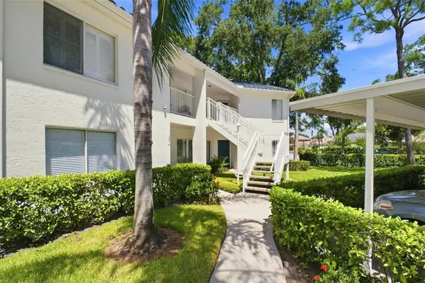 3588 Indigo Pond Drive #12, PALM HARBOR, FL 34685