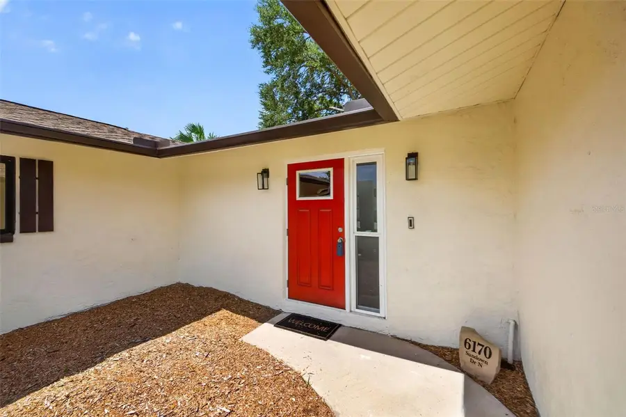 6170 Sundown Drive, Saint Petersburg, FL 33709 - #3