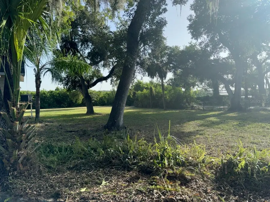 9901 Davis Street, Gibsonton, FL 33534 - #2