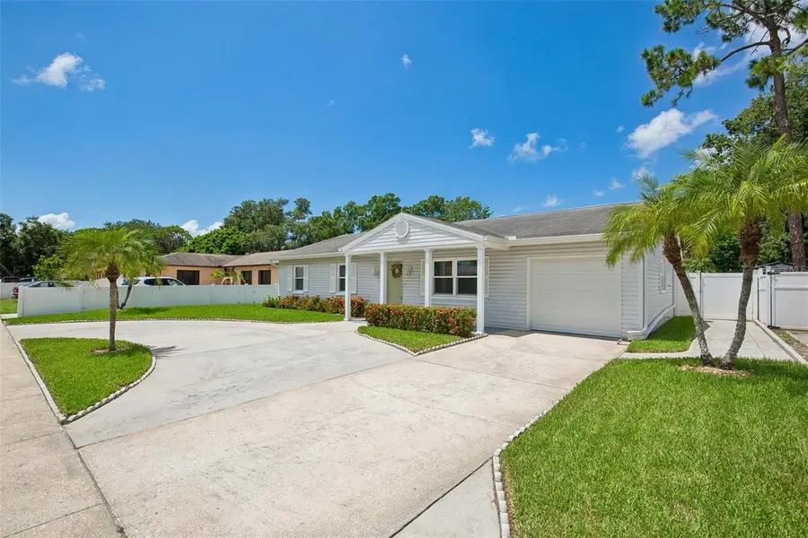 6424 Eldorado Drive, Tampa, FL 33615 - #2