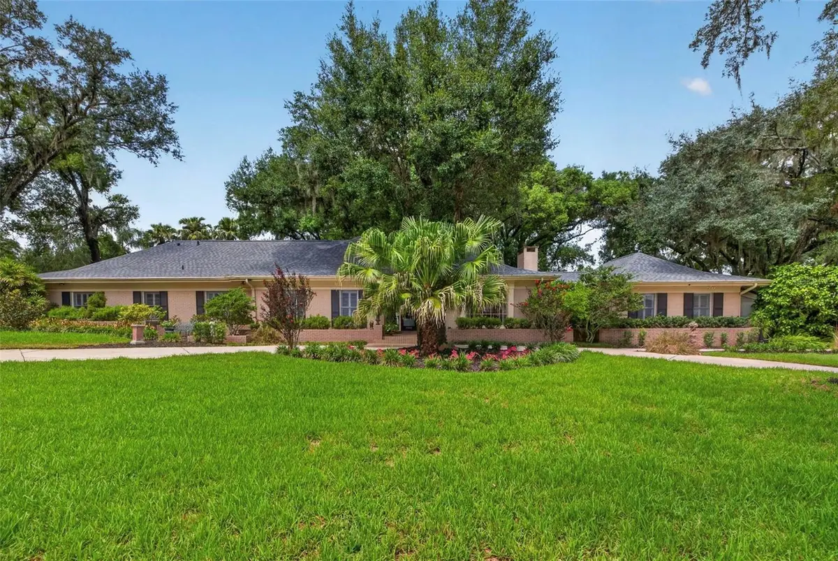 602 S Riverhills Drive, Temple Terrace, FL 33617 - #1