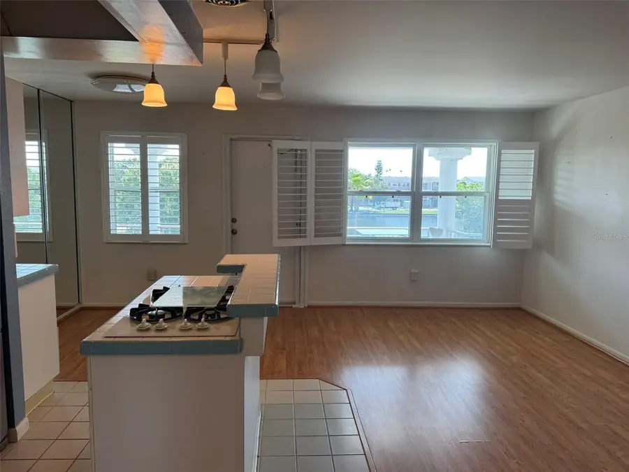6000 20th Street #141, Saint Petersburg, FL 33714 - #3