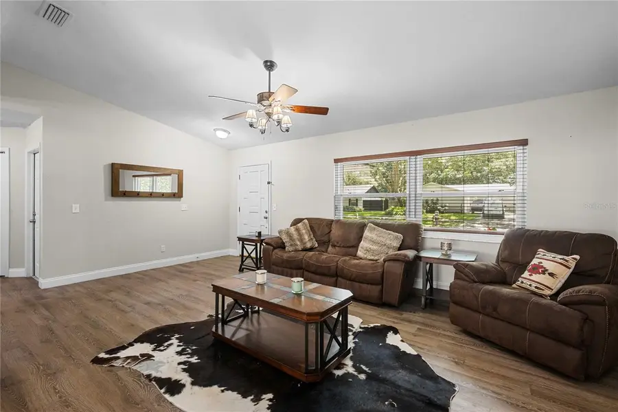 2423 Forrest Crest Cir, Lutz, FL 33549 - #2