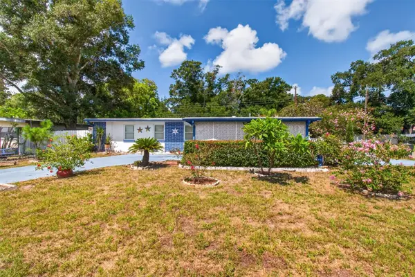 568 Manor Drive, DUNEDIN, FL 34698