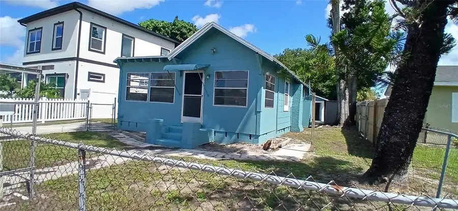 2055 28th Avenue N, Saint Petersburg, FL 33713 - #2