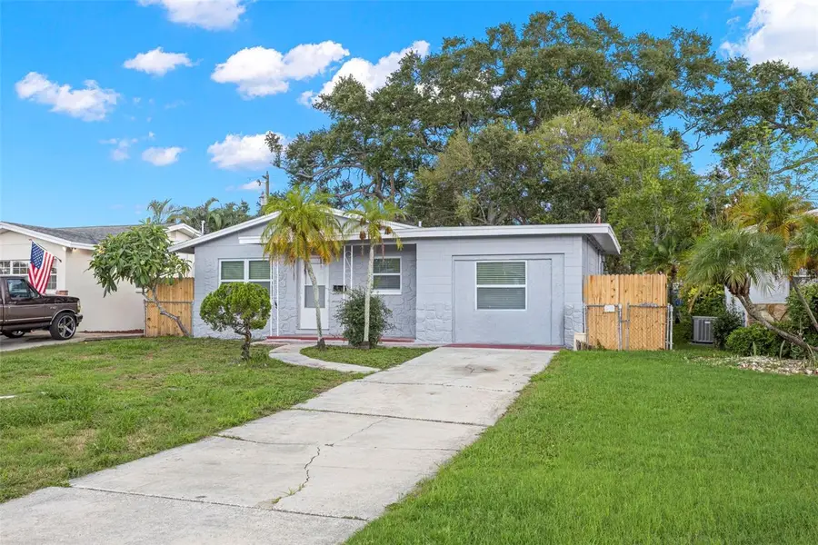 2443 26th Avenue S, Saint Petersburg, FL 33712 - #2