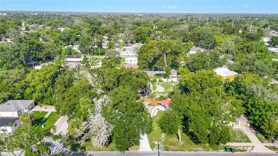 1616 E Poinsettia Avenue, Tampa, FL 33612 - #2