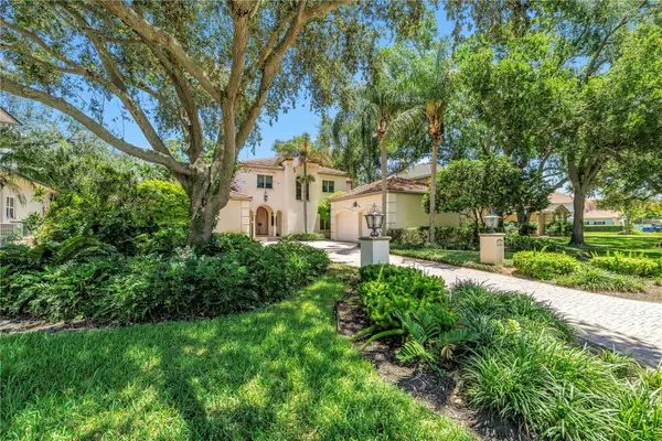 1524 Brightwaters Boulevard Ne, ST PETERSBURG, FL 33704