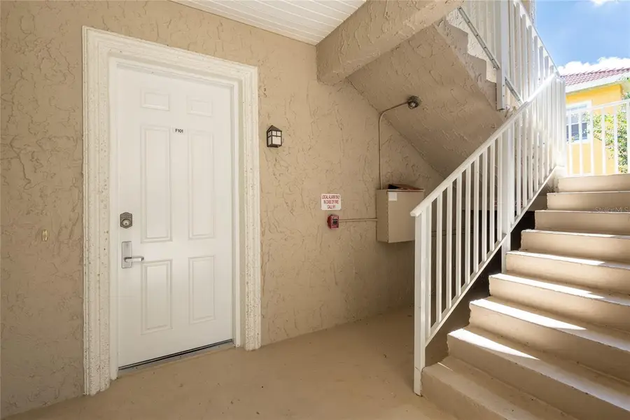 6815 Dali Avenue #101, Land O Lakes, FL 34637 - #2