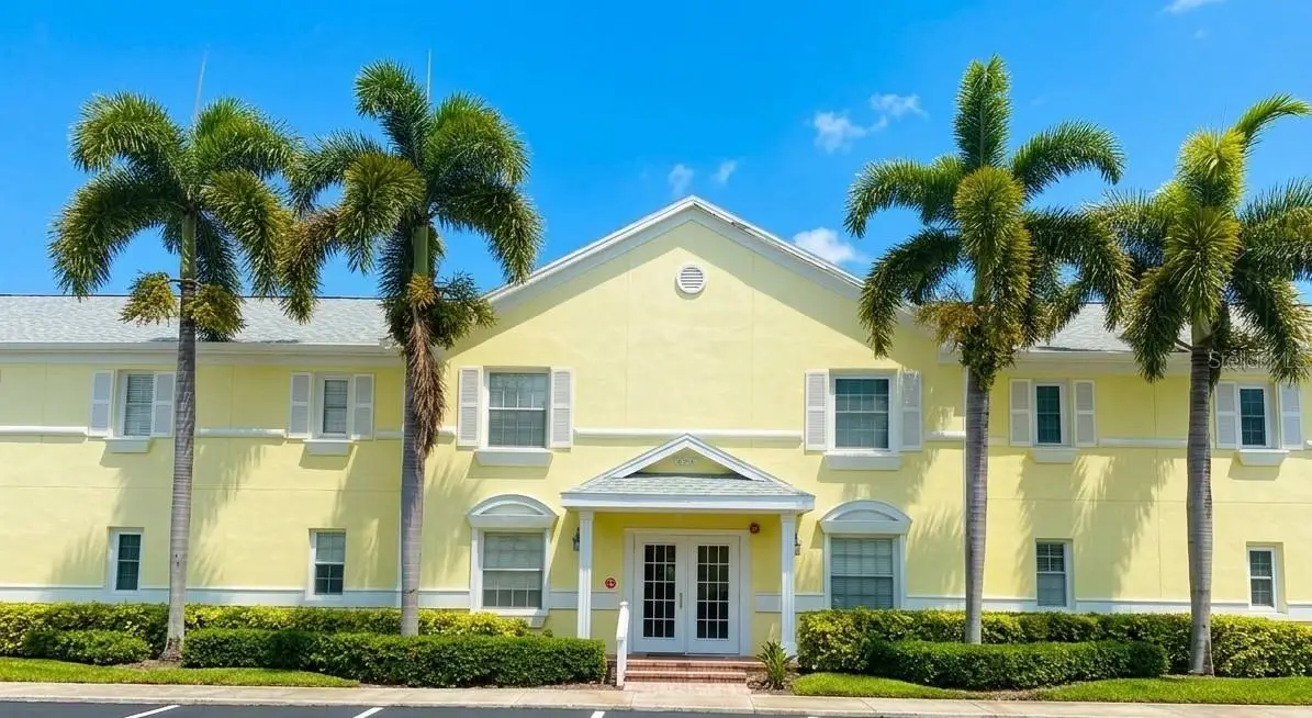 4728 Beach #C, Saint Petersburg, FL 33705 - #1