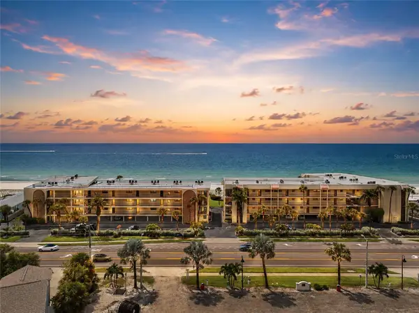 3500 Gulf Boulevard #204, BELLEAIR BEACH, FL 33786