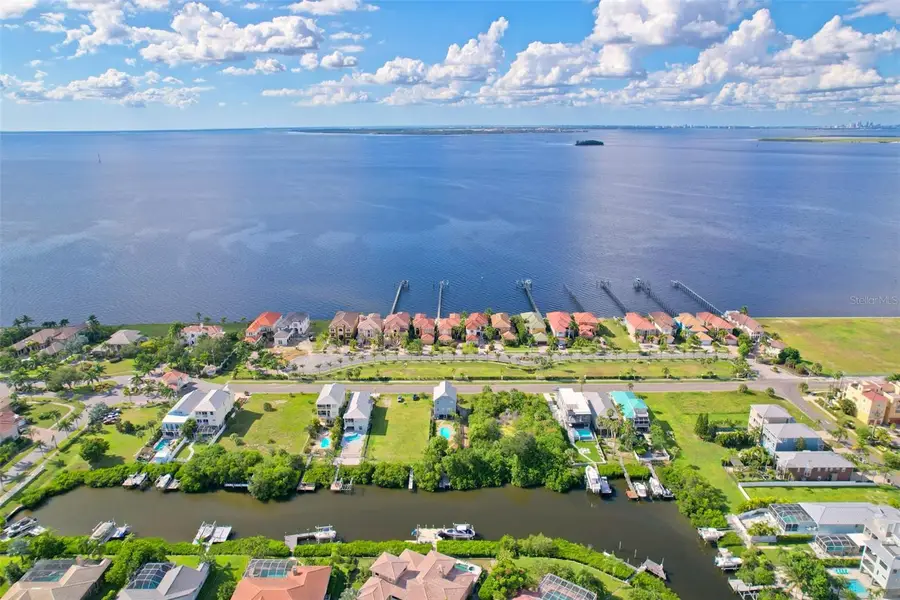 6407 Marbella Boulevard, Apollo Beach, FL 33572 - #3