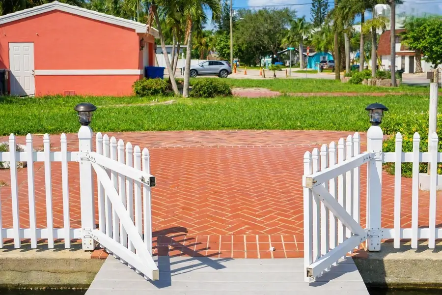 11855 1st Street E, Treasure Island, FL 33706 - #3