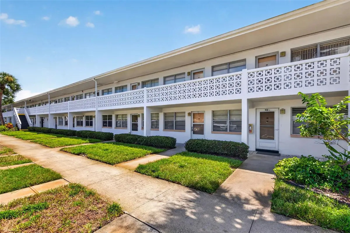1000 79th Avenue N #111, Saint Petersburg, FL 33702 - #1