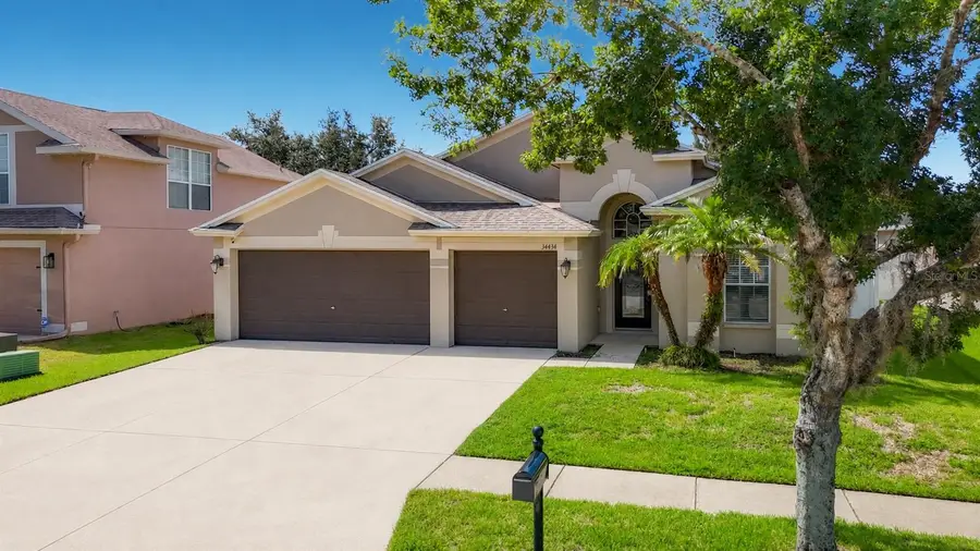 34434 Windknob Court, Wesley Chapel, FL 33545 - #3
