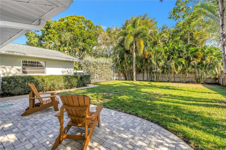 109 34th Avenue N, Saint Petersburg, FL 33704 - #2