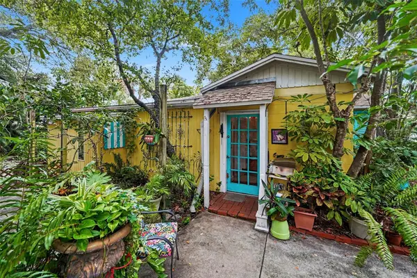 3505 W Mcelroy Avenue, TAMPA, FL 33611
