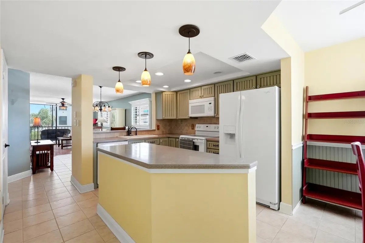 1328 Pasadena Avenue S #308, South Pasadena, FL 33707 - #1