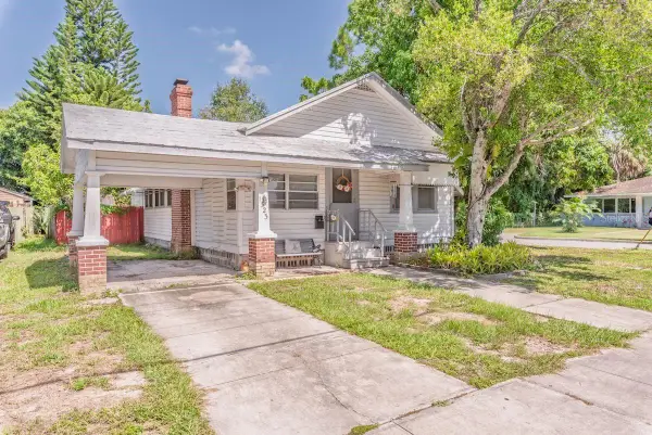 1323 18th Street W, BRADENTON, FL 34205