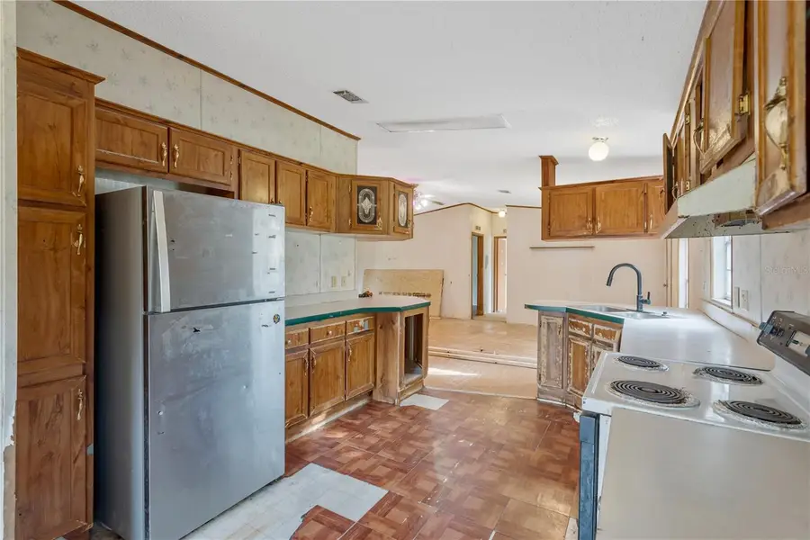 11620 E Bay Road, Gibsonton, FL 33534 - #3