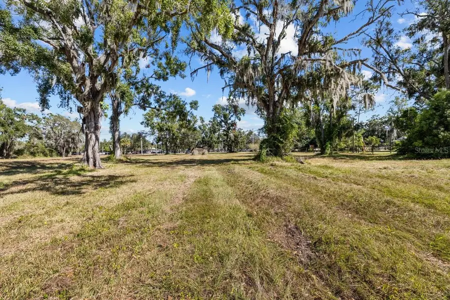 13414 N Lincoln Avenue, Tampa, FL 33618 - #2