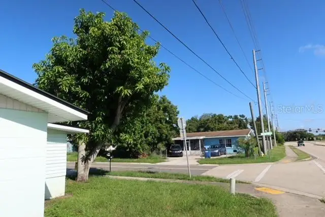 559 Nasturtium Avenue, Sebring, FL 33870 - #3