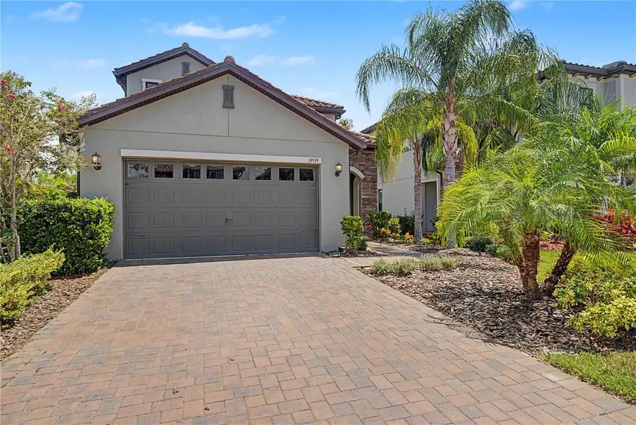 19539 Roseate Drive, Lutz, FL 33558 - #2