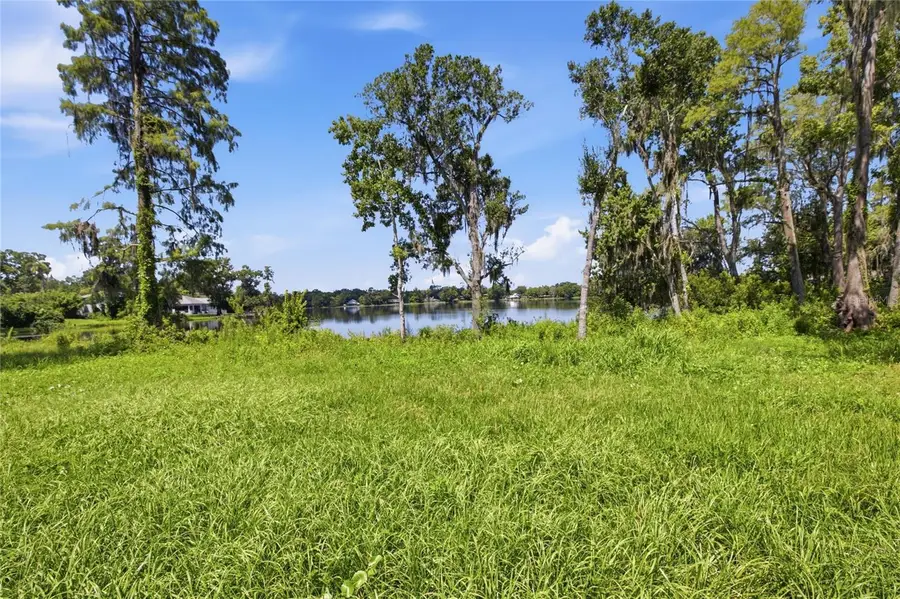 13416 N Lincoln Avenue, Tampa, FL 33618 - #2