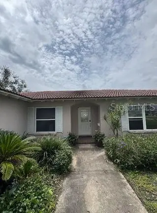 2014 Tanglewood Way Ne, Saint Petersburg, FL 33702 - #1
