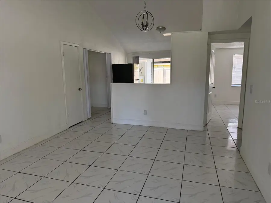 10205 Bellhurst Court, Tampa, FL 33615 - #3