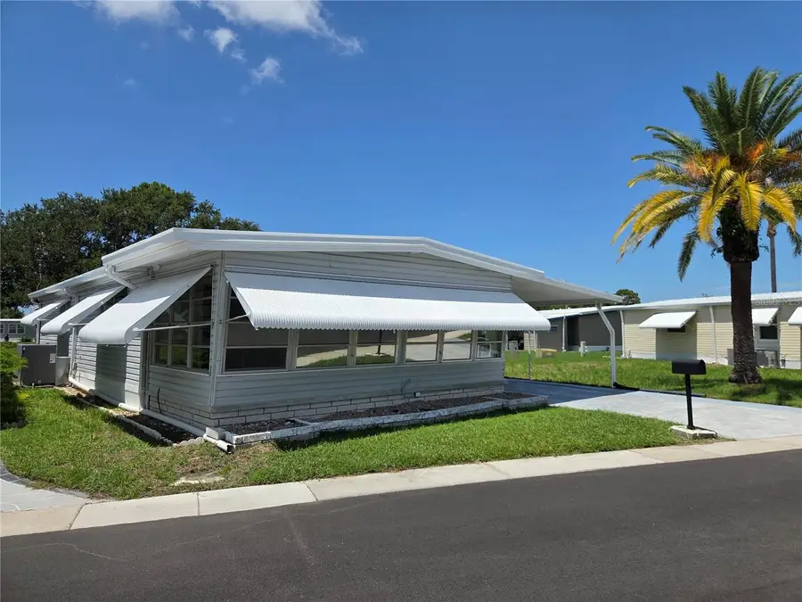 10346 S Lake Drive #131, Largo, FL 33773 - #3