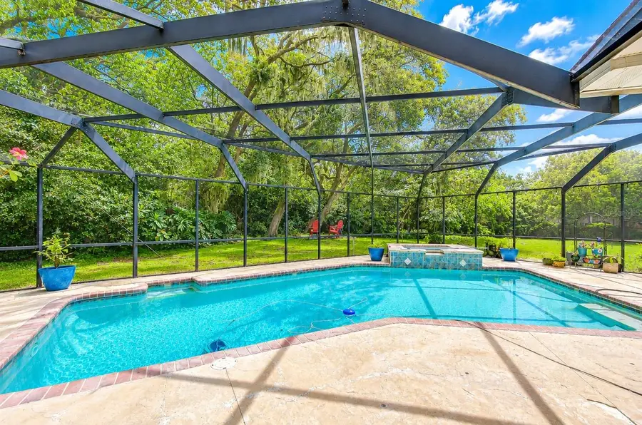 901 Woodview Drive, Brandon, FL 33511 - #3