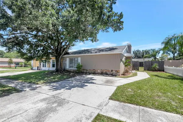 1212 Coolmont Drive, BRANDON, FL 33511