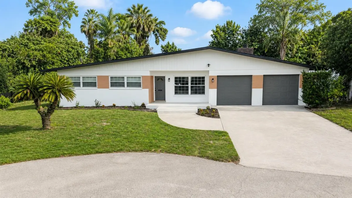5627 Oakland Drive, Tampa, FL 33617 - #1