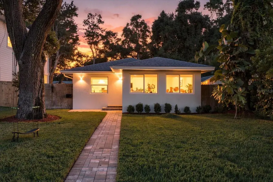 135 24th Avenue Se, Saint Petersburg, FL 33705 - #2