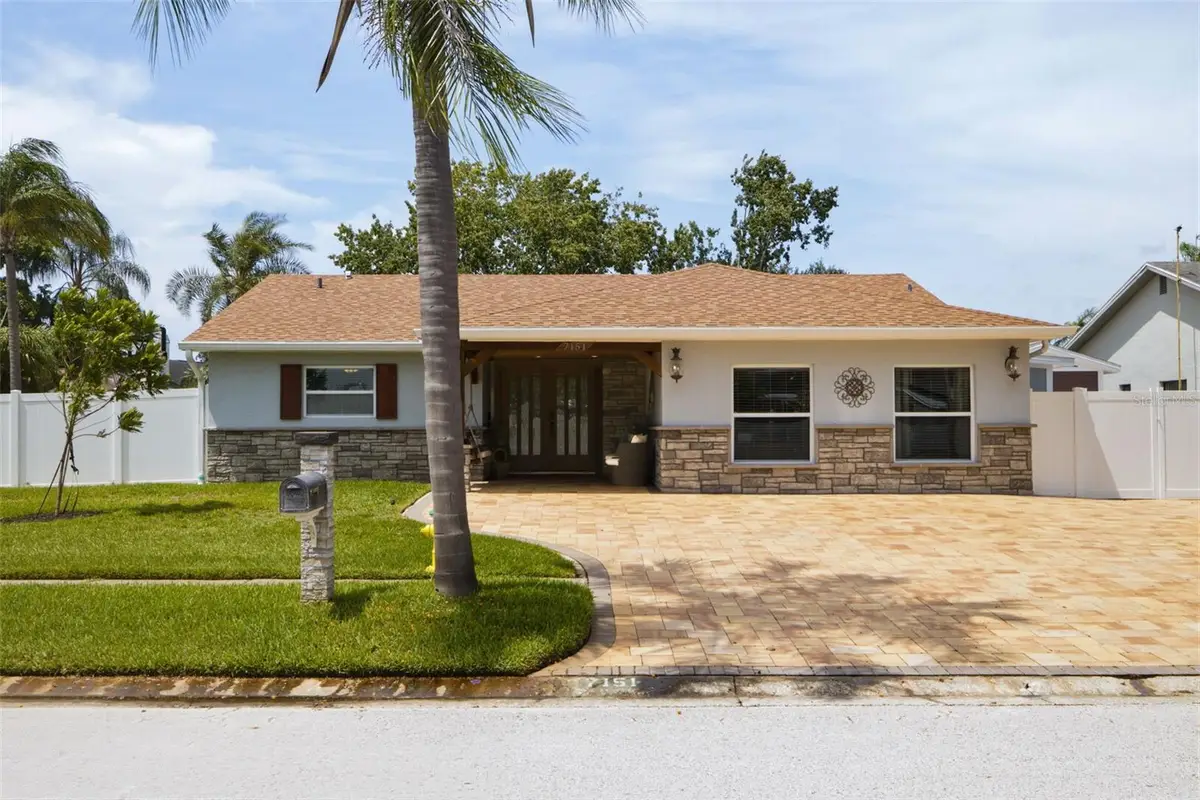 7151 121st Avenue, Largo, FL 33773 - #1