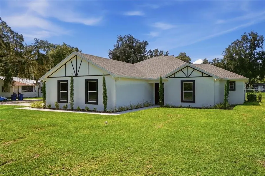 829 N Clermont Avenue, Fort Meade, FL 33841 - #3