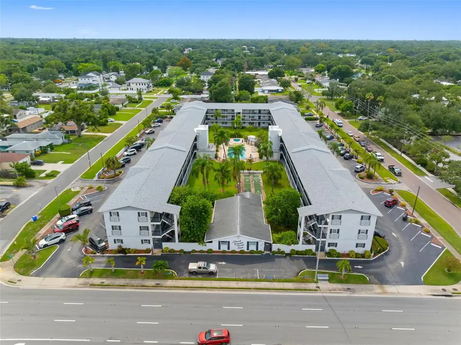 4050 4th Street N #104, Saint Petersburg, FL 33703 - #3