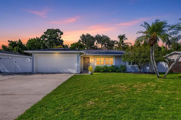 1743 Delaware Avenue Ne, ST PETERSBURG, FL 33703