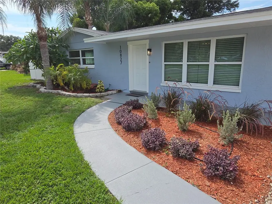 10827 Village Green Avenue, Seminole, FL 33772 - #2