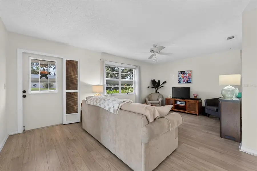 401 De Grasse Place #21, Sun City Center, FL 33573 - #3